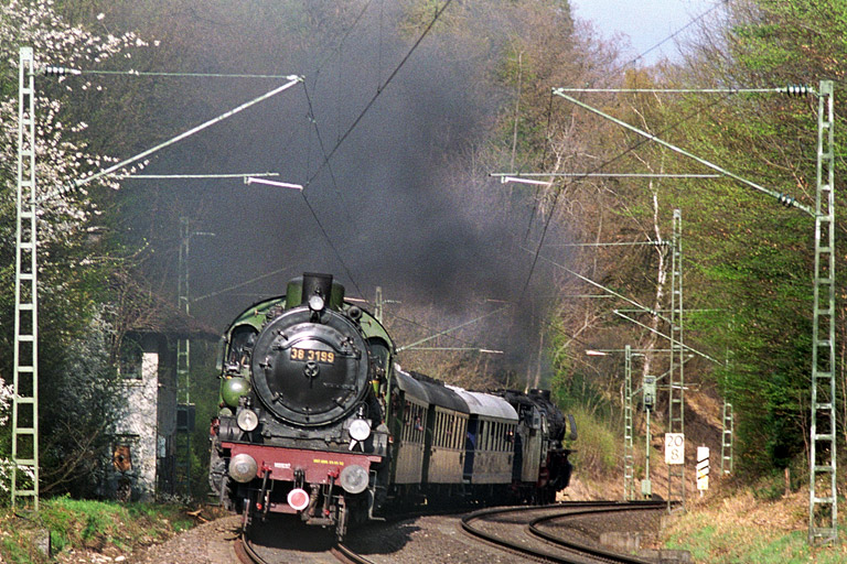 38 3199 bei km 20,8 (April 2003)