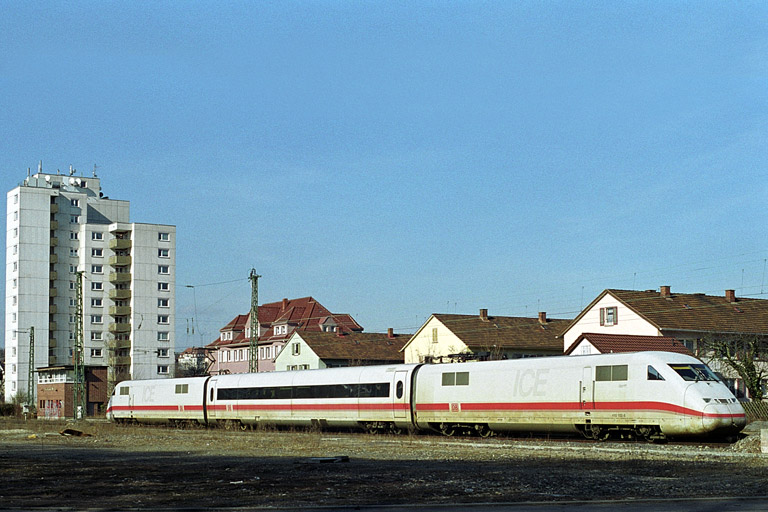 ICE-S (Baureihe 410) bei km 8,6 (M&auml;rz 2003)