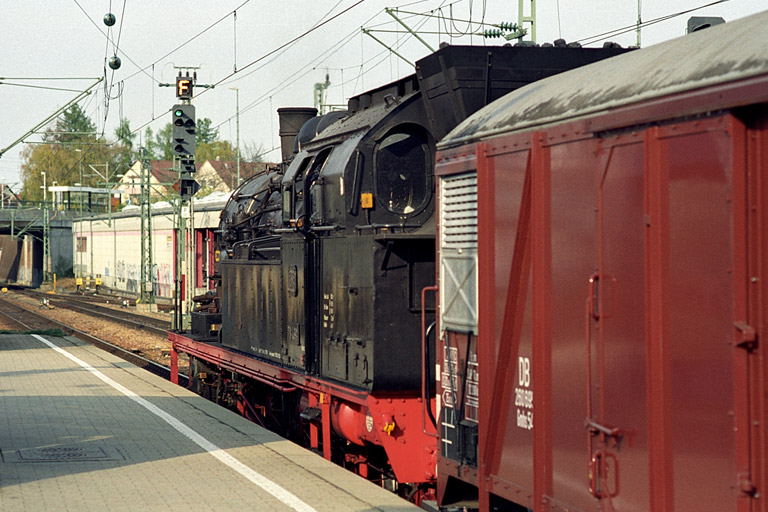 78 468 in Stuttgart-Vaihingen (April 2003)