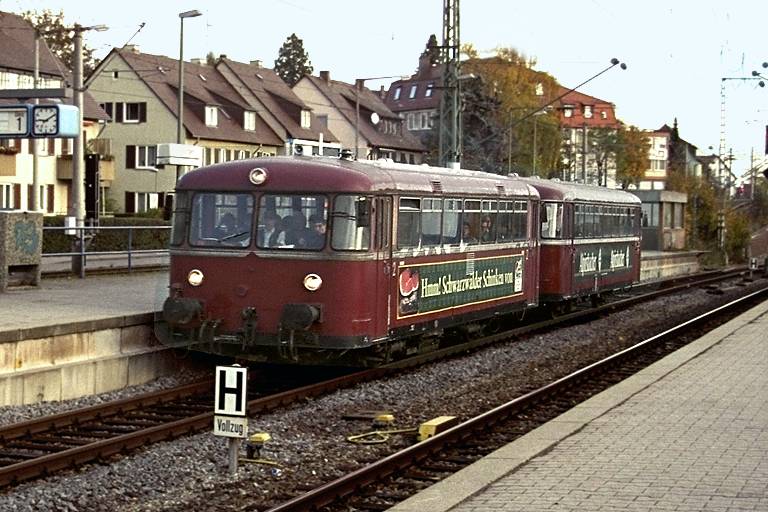 Baureihe 798/998 bei km 15,6 (Oktober 2000)