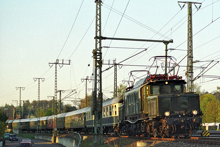 E94 279 bei km 16,4 (April 2003)