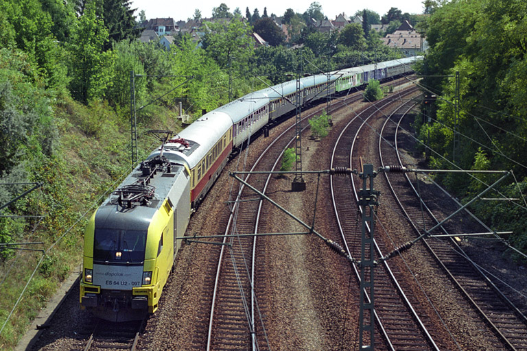 ES 64 U2-097 bei km 14,4 (August 2003)