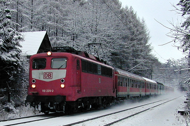 110 229 bei km 18,2 (Dezember 1999)