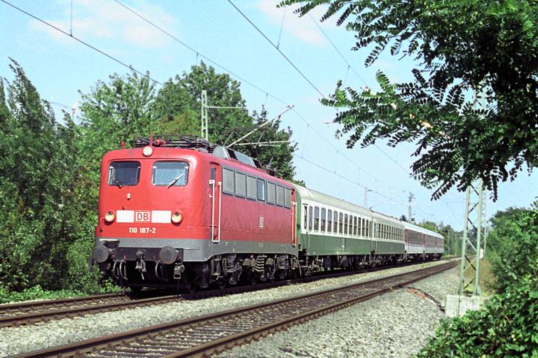 110 187 bei km 12,8 (Sommer 1999)