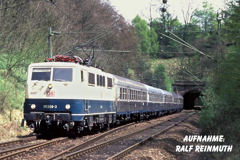 111 209 bei km 18,0 (1990er-Jahre)