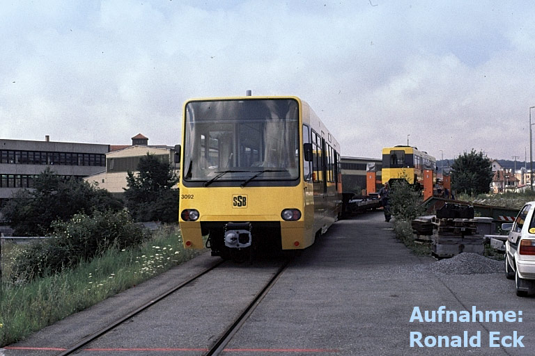 Stadtbahnverladung im Bahnhof Stuttgart-Vaihingen bei km 15,6 (August 1988)