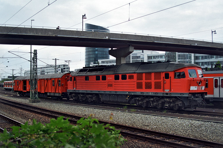 232 141 bei km 15,8 (Juni 2004)