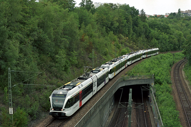 RABe AK 526 701, 526 706, 526 715 und 526 716 der Thurbo-AG bei km 13,8 (August 2004)