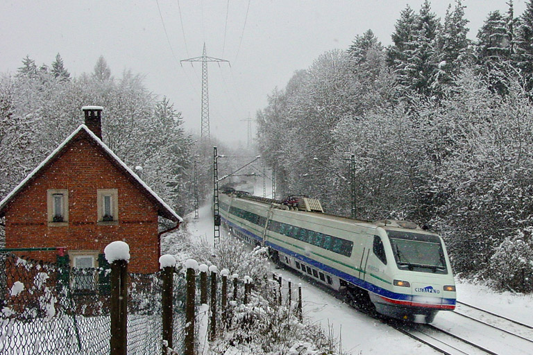 Cisalpino Baureihe ETR 470 bei km 19,2 (Dezember 2004)