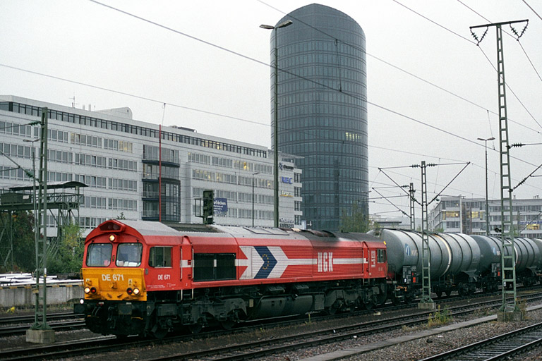 HGK DE 671 bei km 15,6 (September 2004)