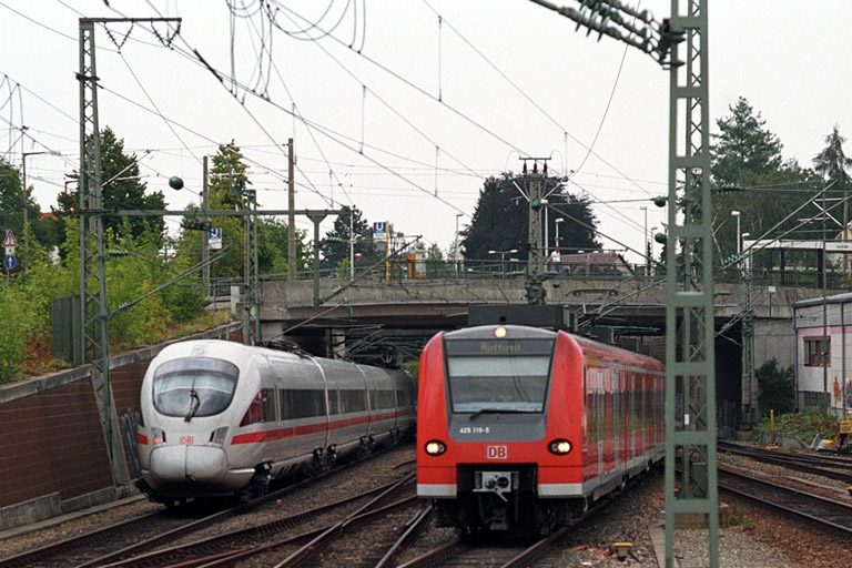 415 080 und 425 119 bei km 15,4 (September 2004)