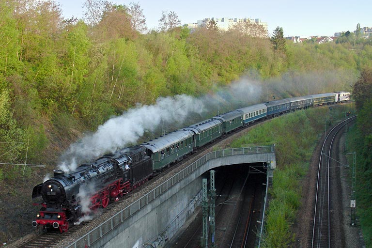 01 1066 bei km 13,8 (Mai 2005)