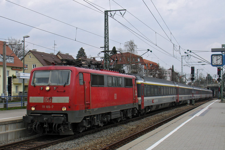 111 165 (April 2005)