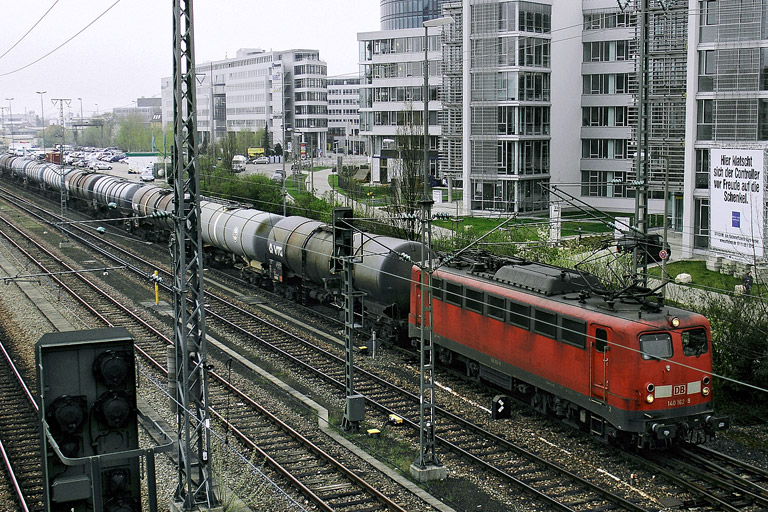 140 162 bei km 15,8 (April 2005)