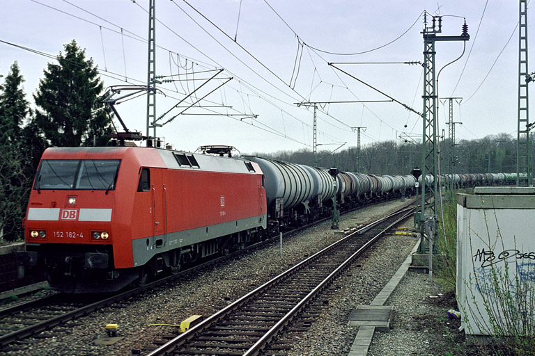 152 162 bei km 16,8 (April 2005)