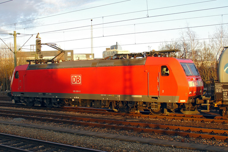 185 089 bei km 15,6 (M&auml;rz 2005)