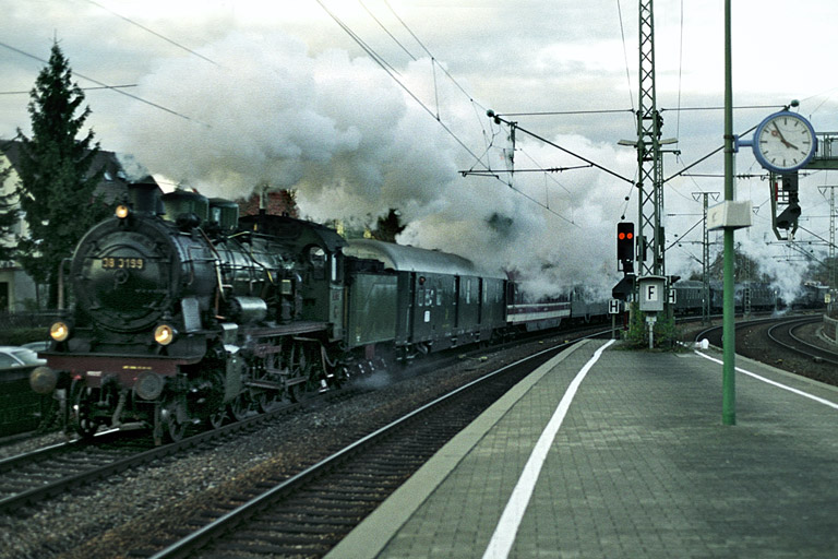 38 3199 in Stuttgart-Rohr (Dezember 2005)