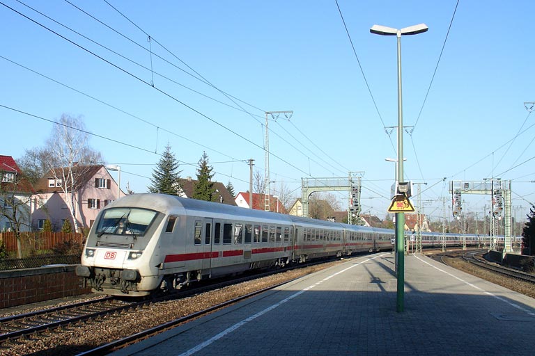 Cisalpino-Ersatzzug mit 101 051 bei km 16,6 (Januar 2005)
