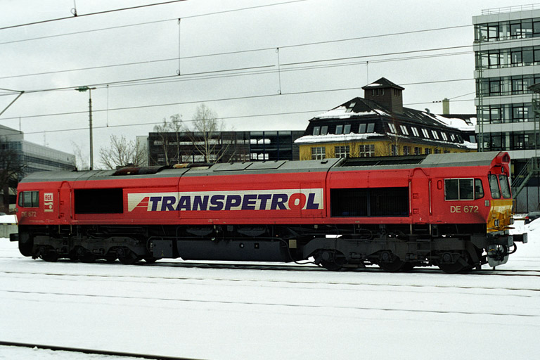 HGK Class 66 DE 672 bei km 15,6 (M&auml;rz 2005)