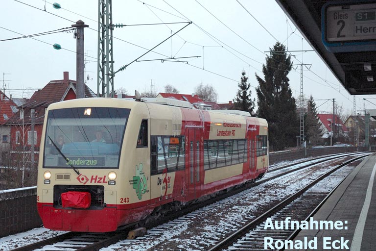 Regioshuttle VT 243 bei km 16,6 (Dezember 2005)