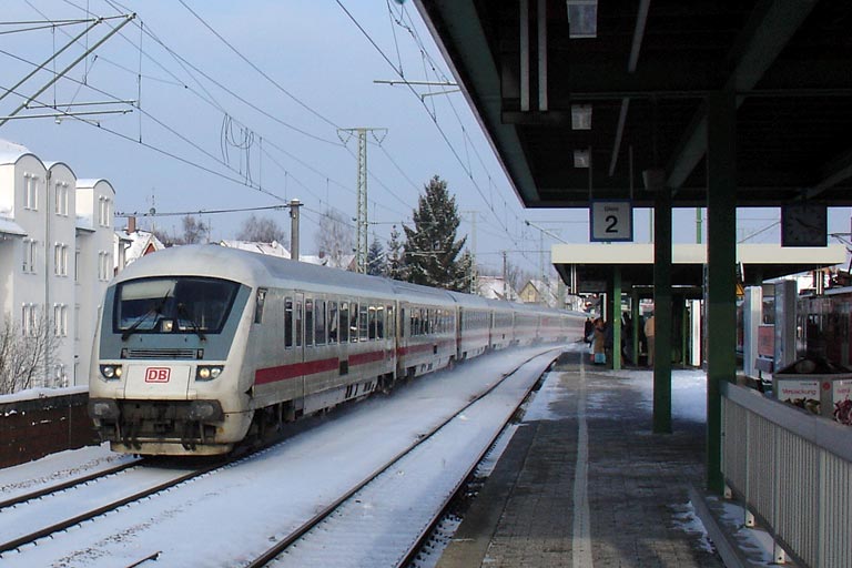 Cisalpino-Ersatzzug mit 101 067 bei km 16,8 (Januar 2005)