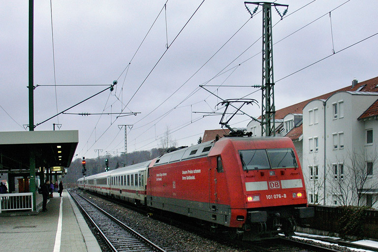101 076 mit CIS 2801 (Februar 2006)