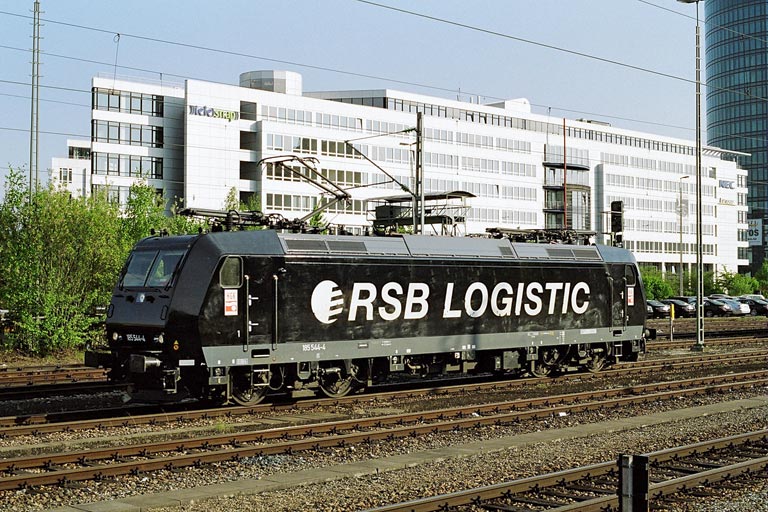 185 544 bei km 15,6 (Mai 2006)