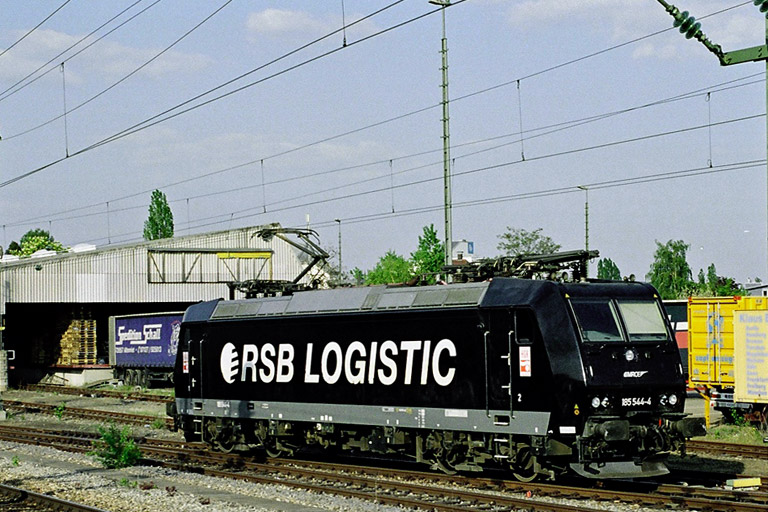 185 544 bei km 15,6 (Mai 2006)