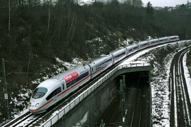 403 011 als ICE 2801 (Januar 2006)