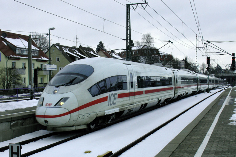 403 025 als ICE 2805 (M&auml;rz 2006)