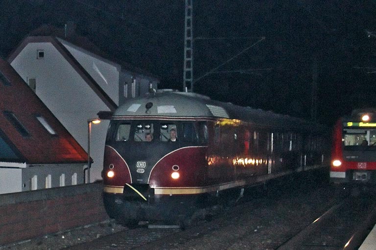 612 506/507 als Lr 79833 bei km 16,6 (Dezember 2006)