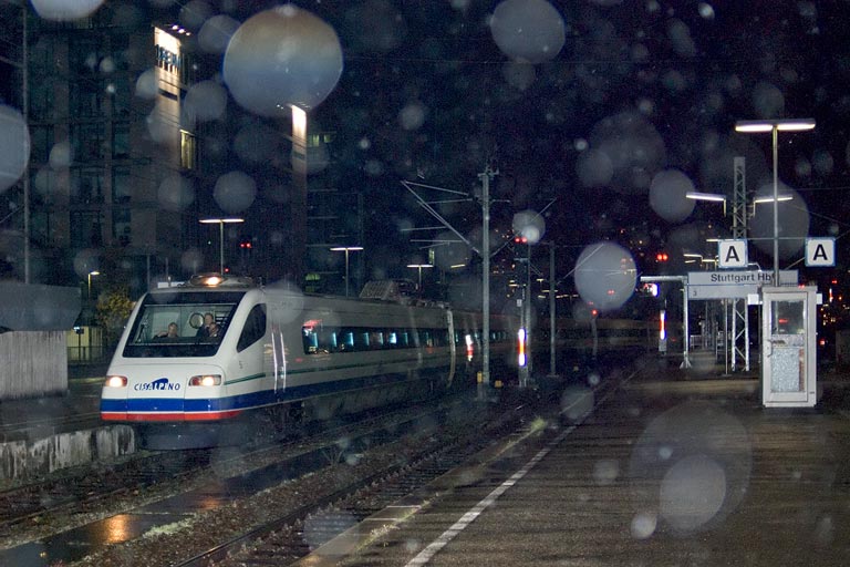 Cisalpino Baureihe ETR 470 als letzter CIS 154 bei km 0,4 (Dezember 2006)