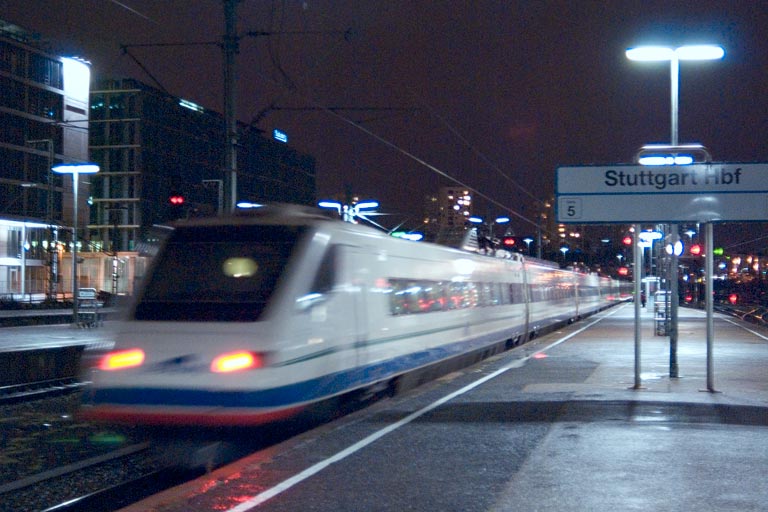 Cisalpino Baureihe ETR 470 als letzter CIS 259 bei km 0,4 (Dezember 2006)