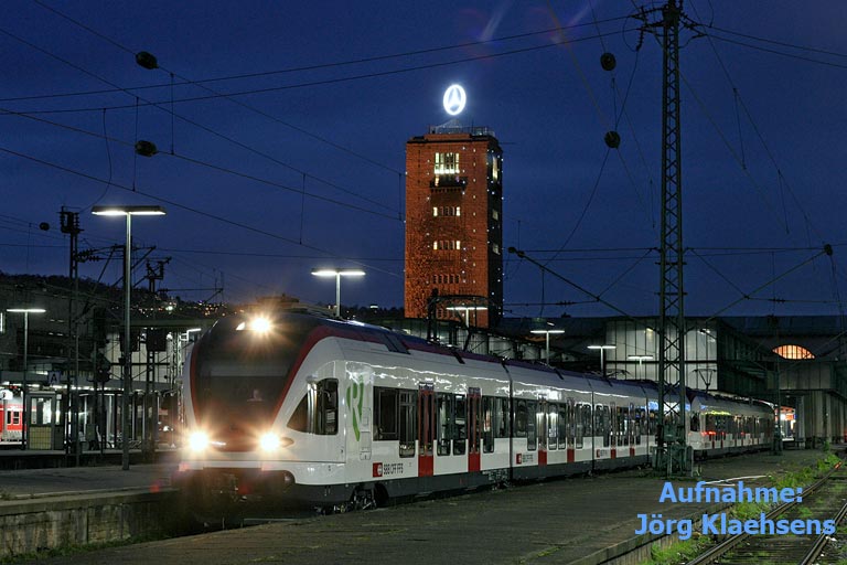 SBB RABe 521 025 und 521 027 als Dbz 80226 bei km 0,4 (Dezember 2006)