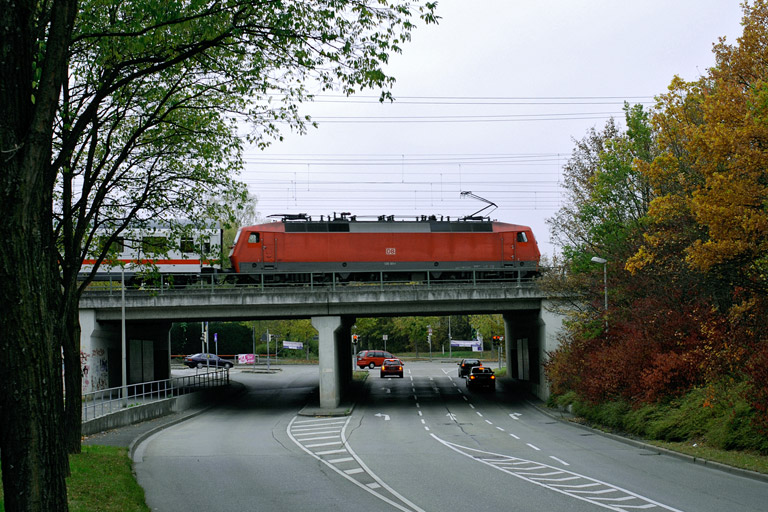 120 101 bei km 16,4 (Oktober 2007)