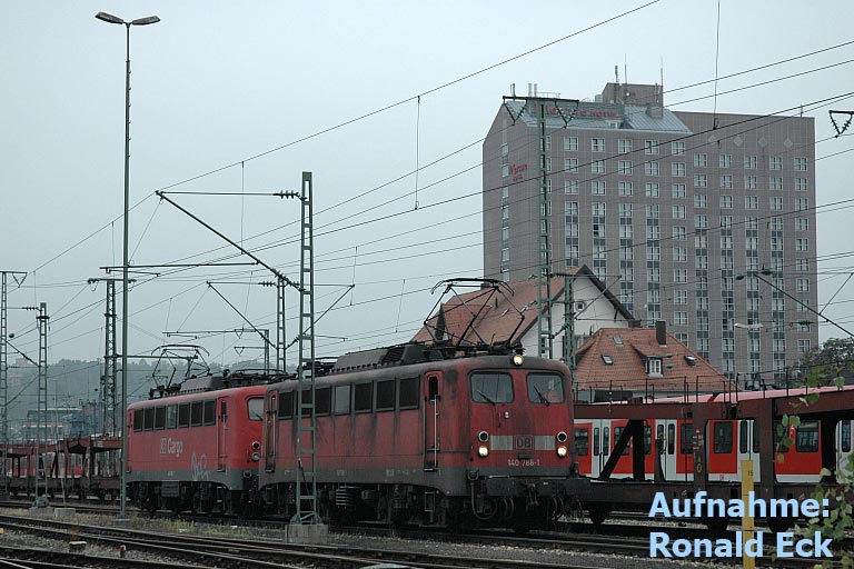 140 788 und 140 790 bei km 15,6 (August 2007)