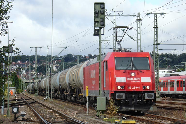 185 289 mit CFN 63890 bei km 15,6 (Juli 2007)