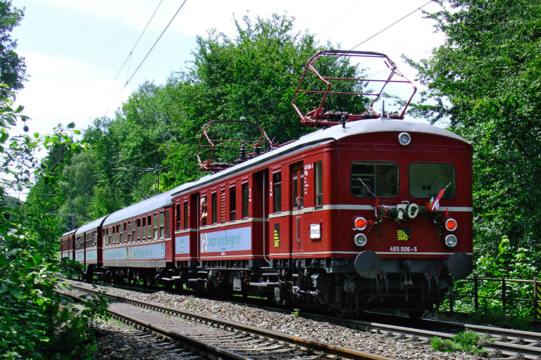 865 606/465 006 als DPE 82944 bei km 18,4 (Juni 2007)