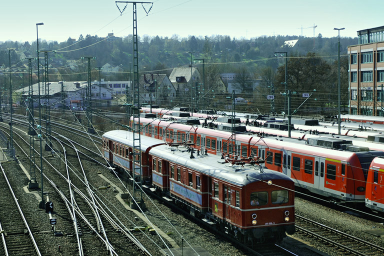 465 006/865 606 bei km 16,0 (M&auml;rz 2007)