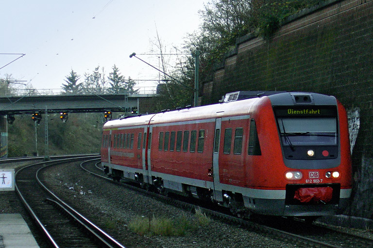 612 901/902 als ST 93532 bei km 14,4 (November 2007)