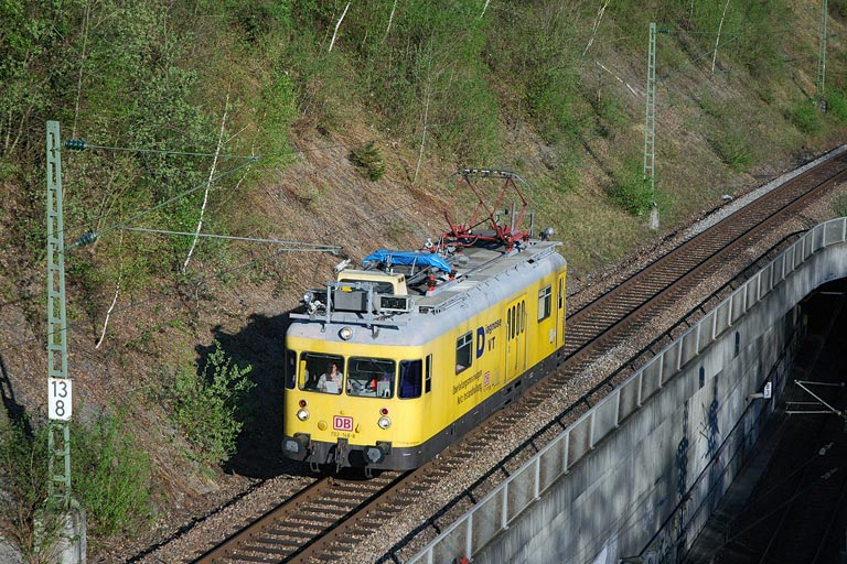 702 148 als NbZ 94007 bei km 13,8 (April 2007)
