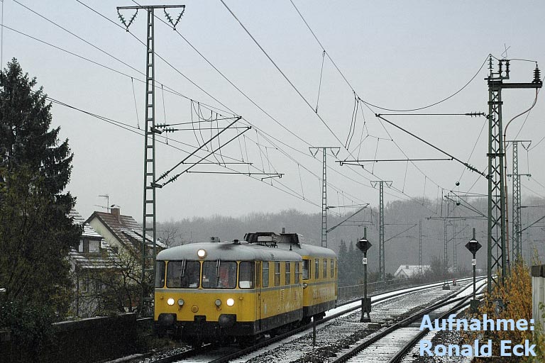 725 003/726 003 als NbZ 92184 bei km 16,8 (November 2007)