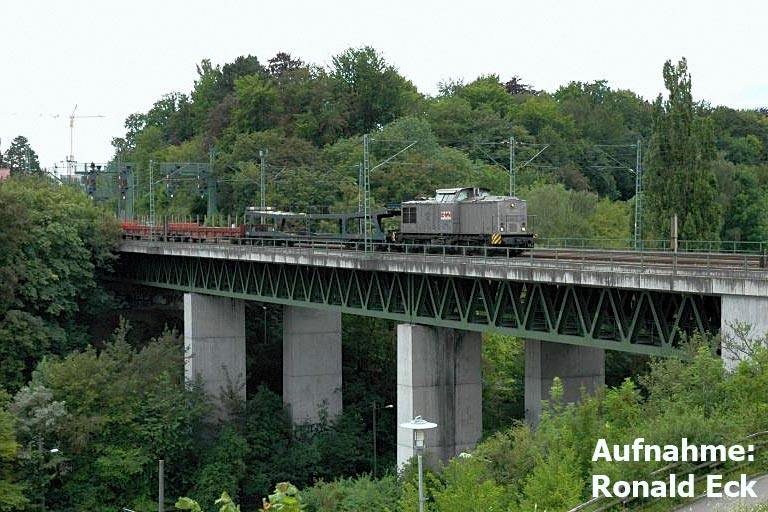 EMN V 203.01 mit DbZ 98220 bei km 14,6 (Juli 2007)