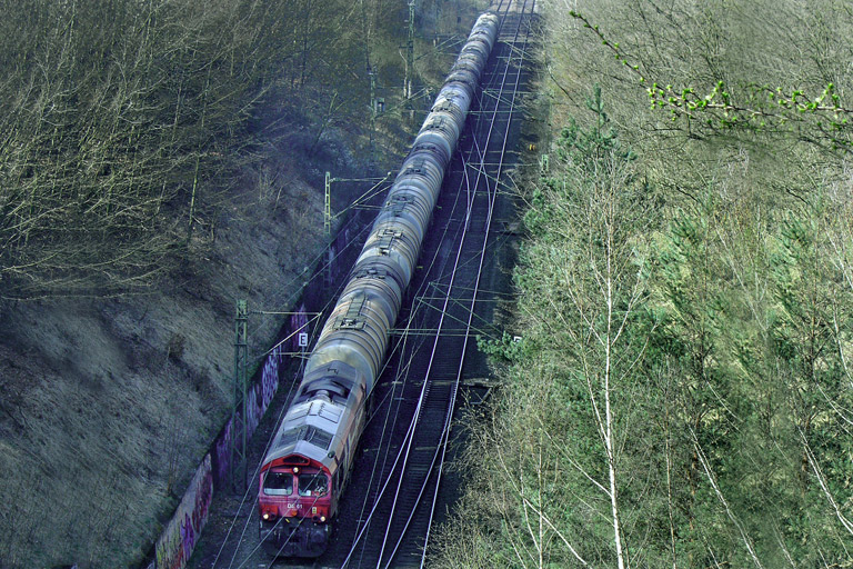 HGK DE 61 bei km 18,0 (April 2007)