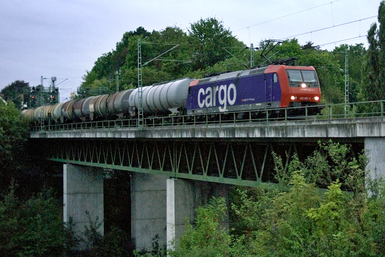 SBB Cargo 482 007 bei km 14,6 (September 2007)