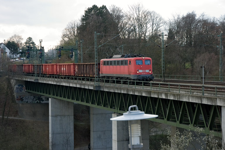140 551 mit FZT 56164 bei km 14,6 (April 2008)
