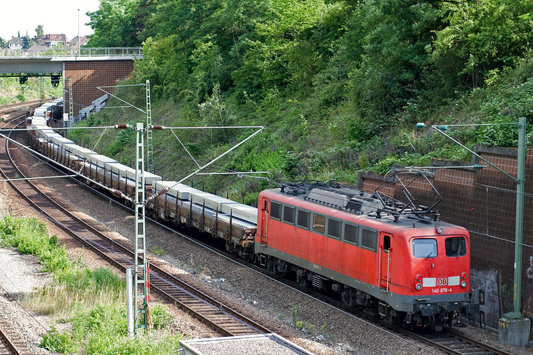 140 678 mit CFN 47595 bei km 14,4 (Juni 2008)