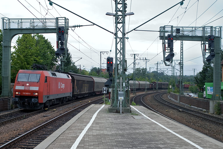 152 003 mit FE 44695 bei km 16,6 (August 2008)