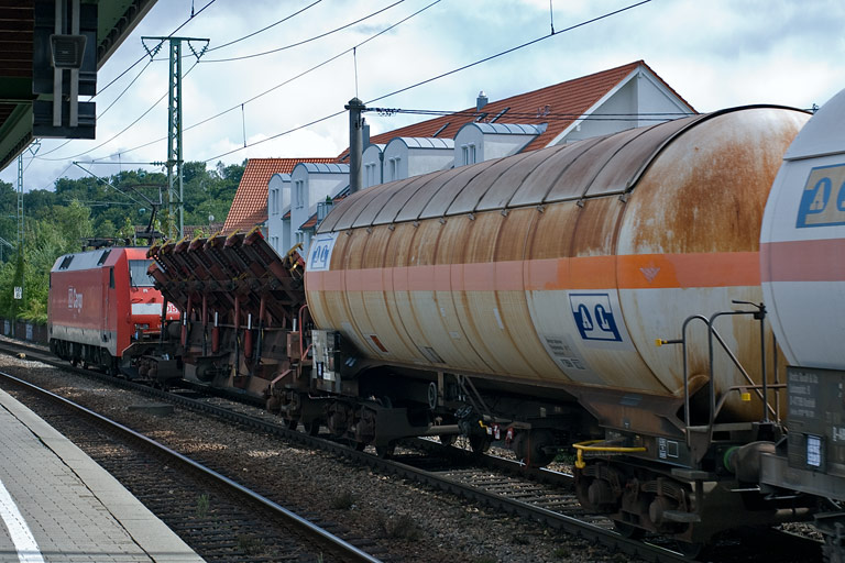 152 016 mit FE 44695 bei km 16,6 (August 2008)