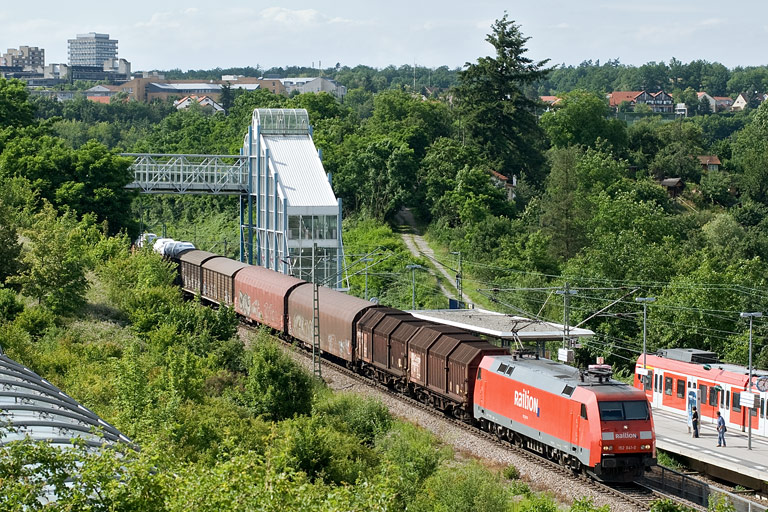 152 041 mit FE 44695 bei km 14,0 (Juni 2008)